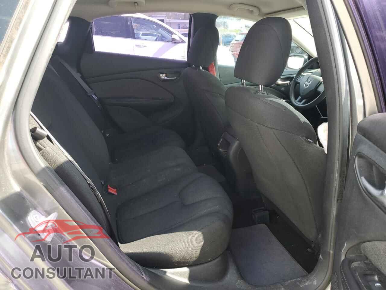 DODGE DART 2013 - 1C3CDFAA4DD226573