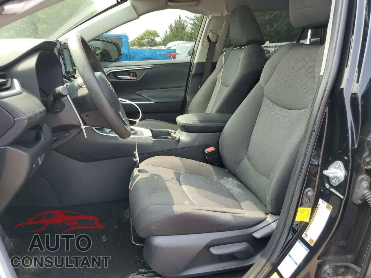 TOYOTA RAV4 2019 - JTMP1RFV8KJ001784