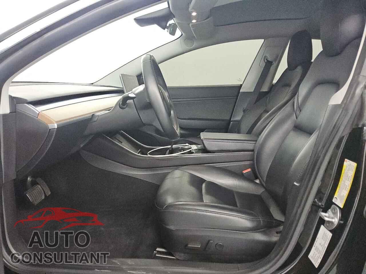 TESLA MODEL 3 2019 - 5YJ3E1EA7KF297892