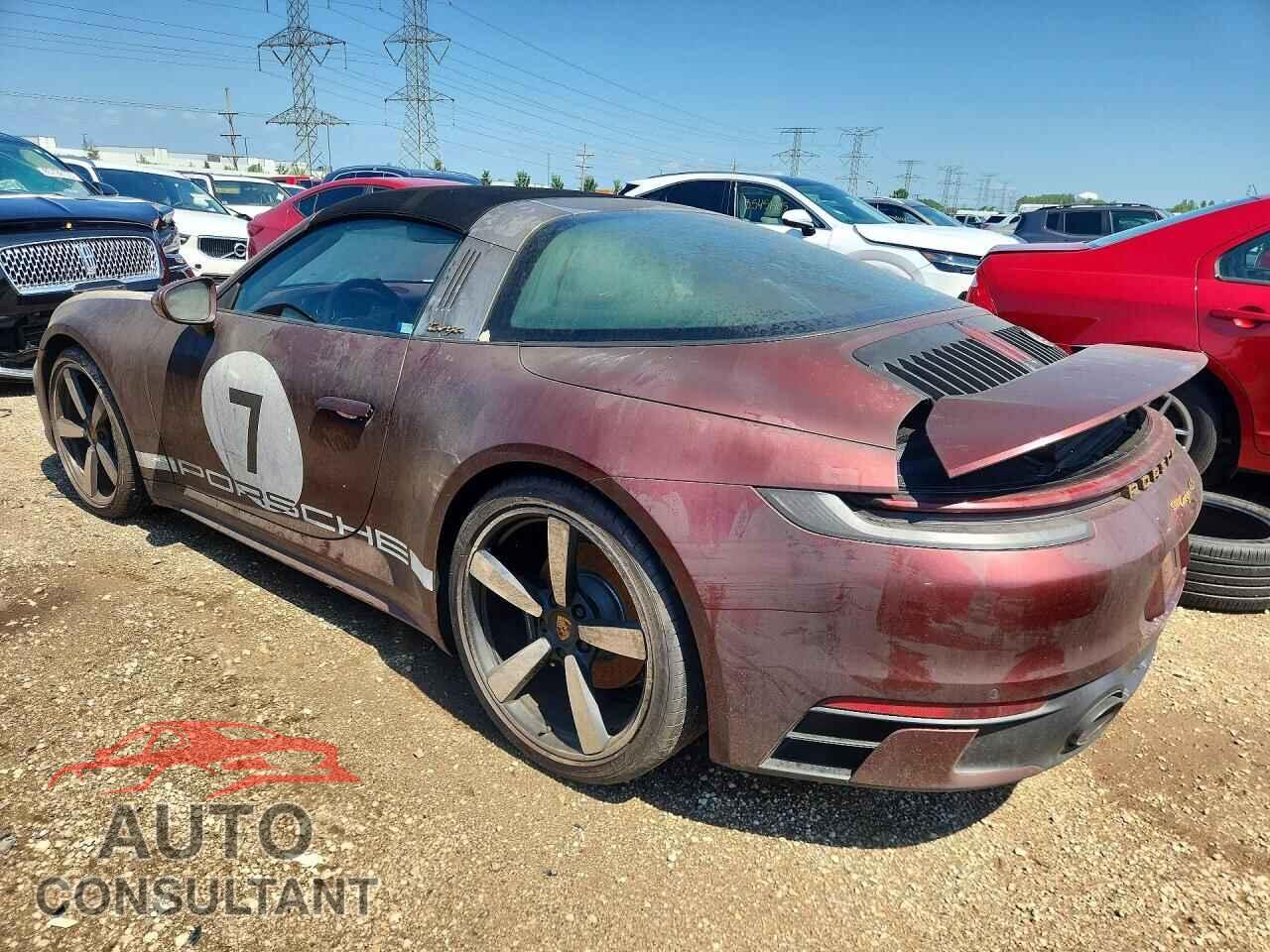 PORSCHE 911 2021 - WP0BB2A98MS235669