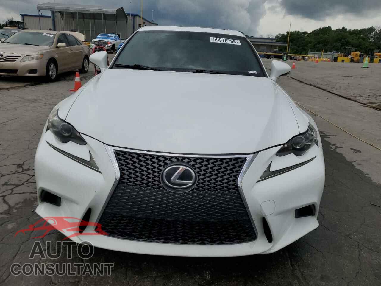 LEXUS IS 2014 - JTHCF1D21E5013345