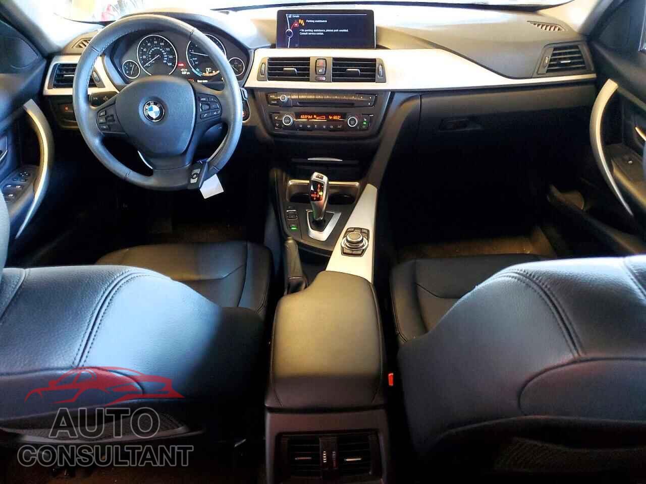 BMW 3 SERIES 2013 - WBA3A5C53DF356568