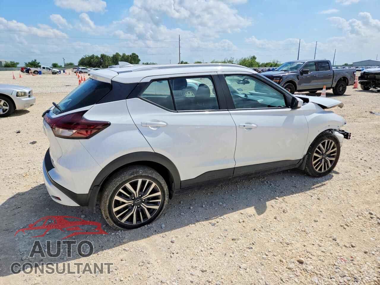 NISSAN KICKS 2023 - 3N1CP5CV2PL508564