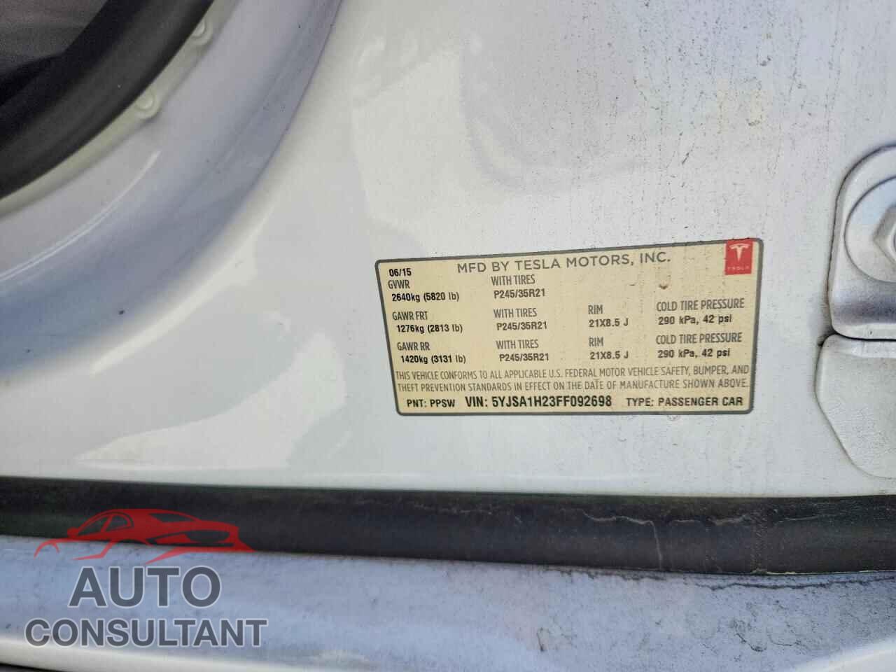 TESLA MODEL S 2015 - 5YJSA1H23FF092698