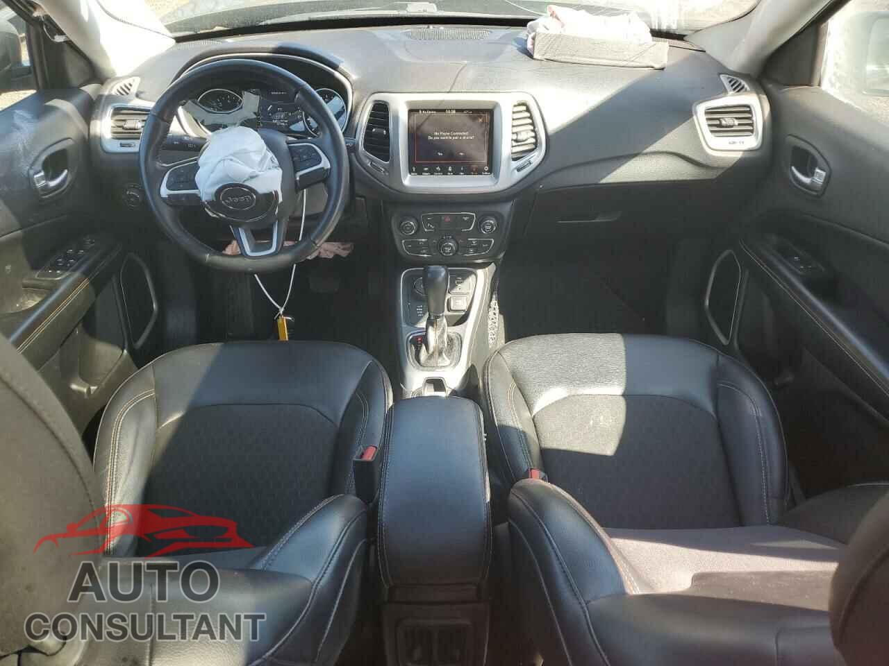 JEEP COMPASS 2018 - 3C4NJDBBXJT287585