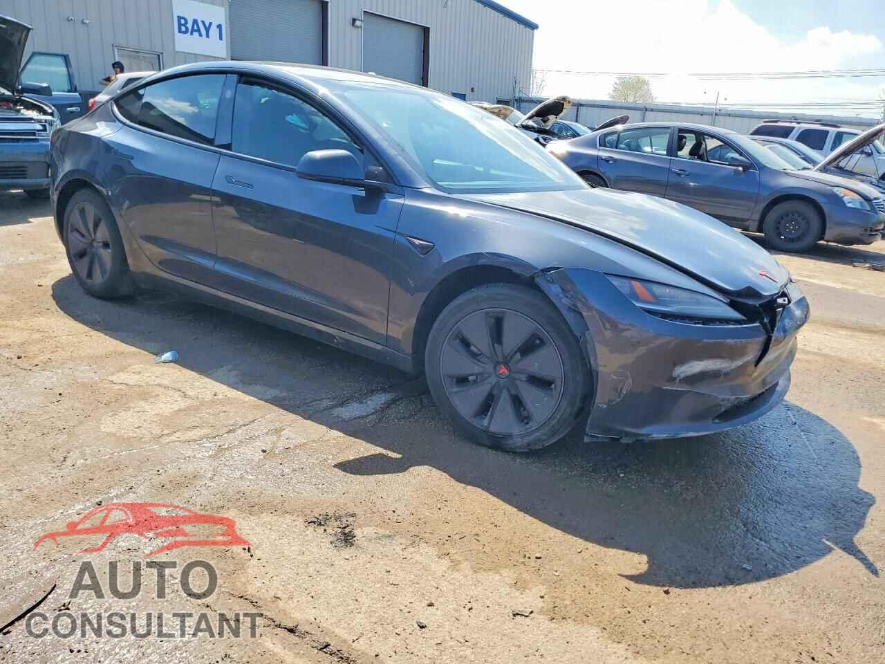 TESLA MODEL 3 2024 - 5YJ3E1EA7RF721713