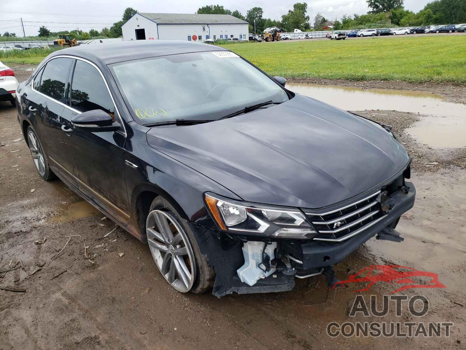 VOLKSWAGEN PASSAT 2017 - 1VWDT7A37HC035233