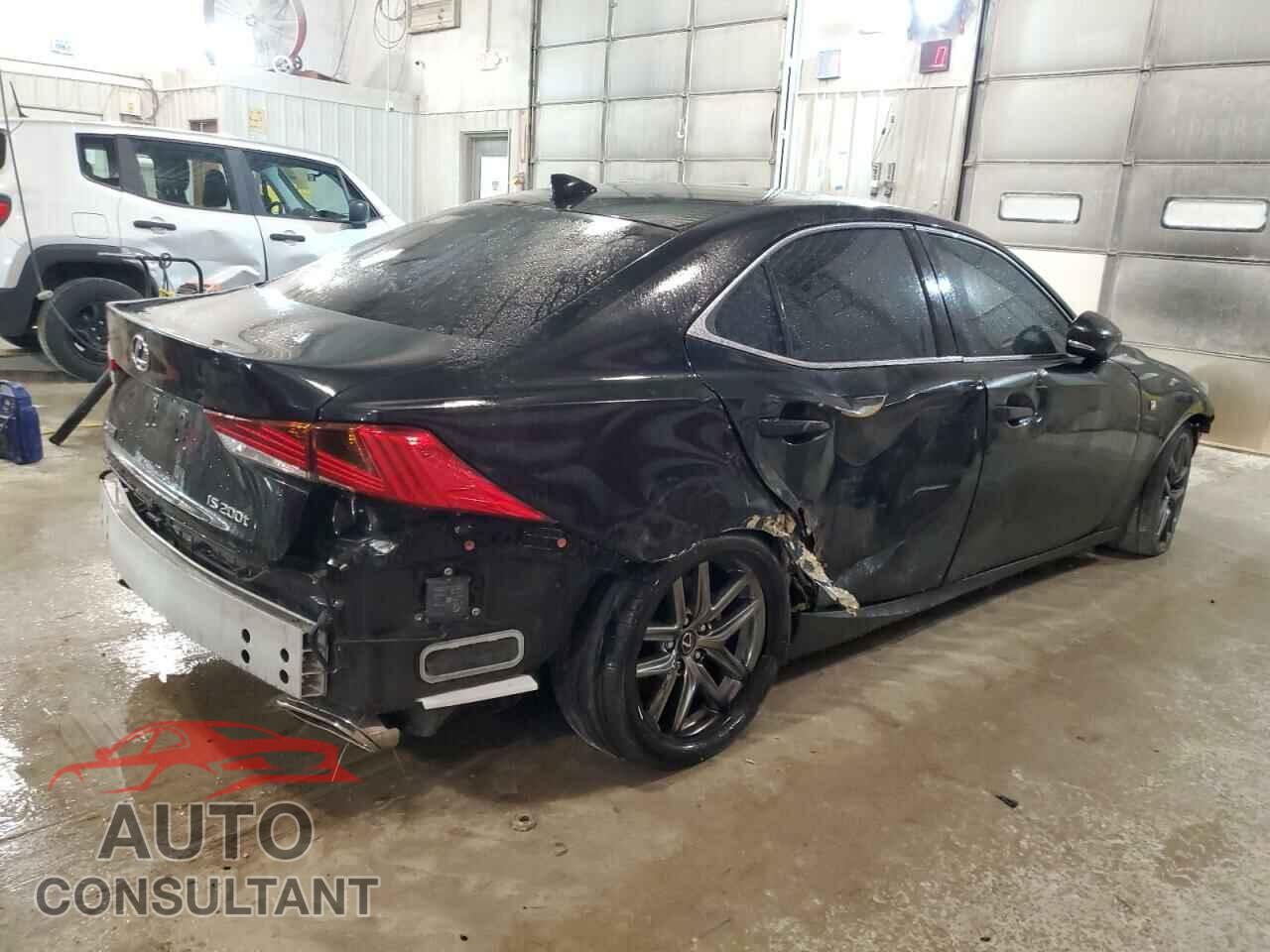 LEXUS IS 2017 - JTHBA1D28H5057194