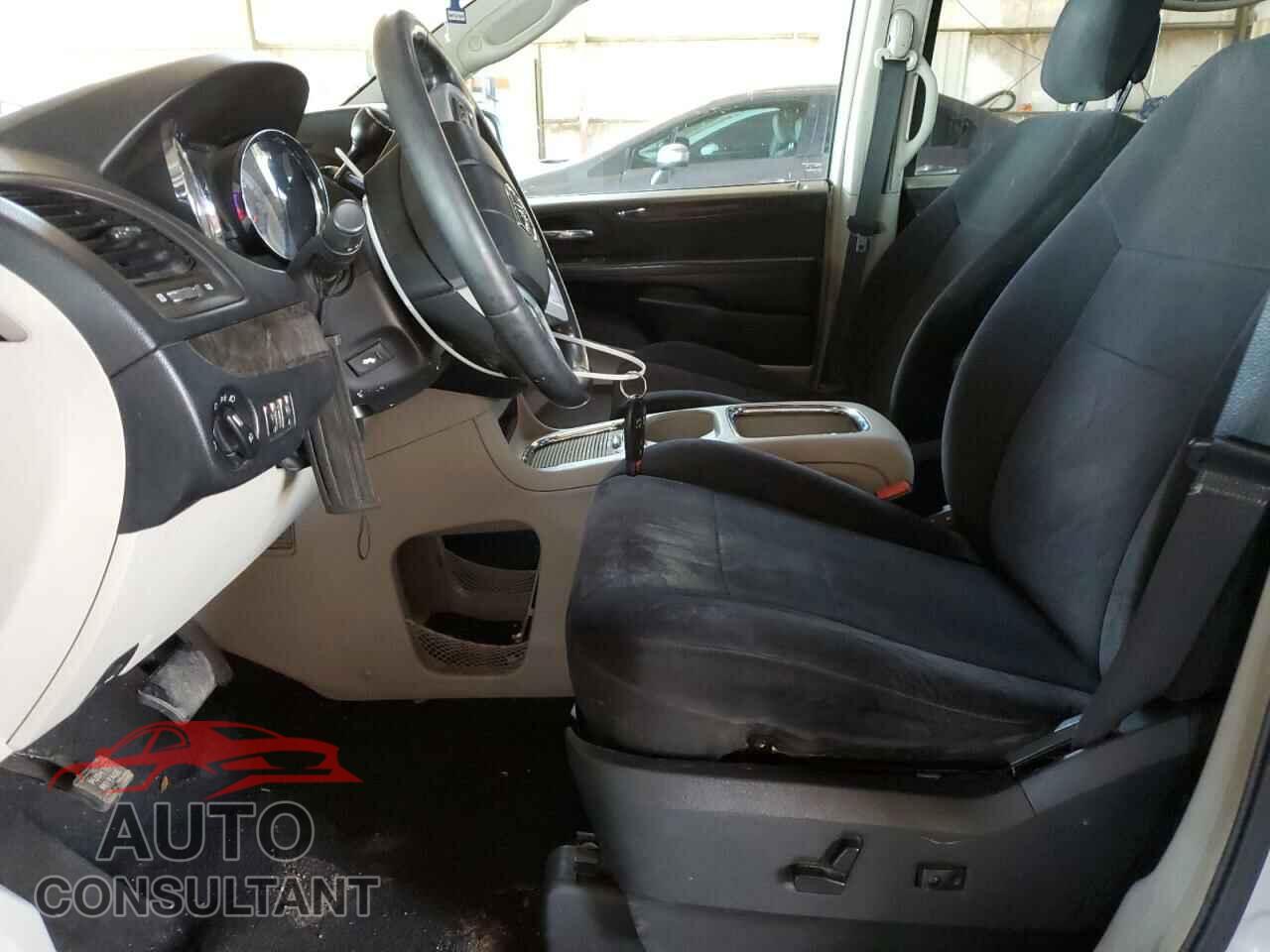 DODGE CARAVAN 2011 - 2D4RN5DG8BR679525