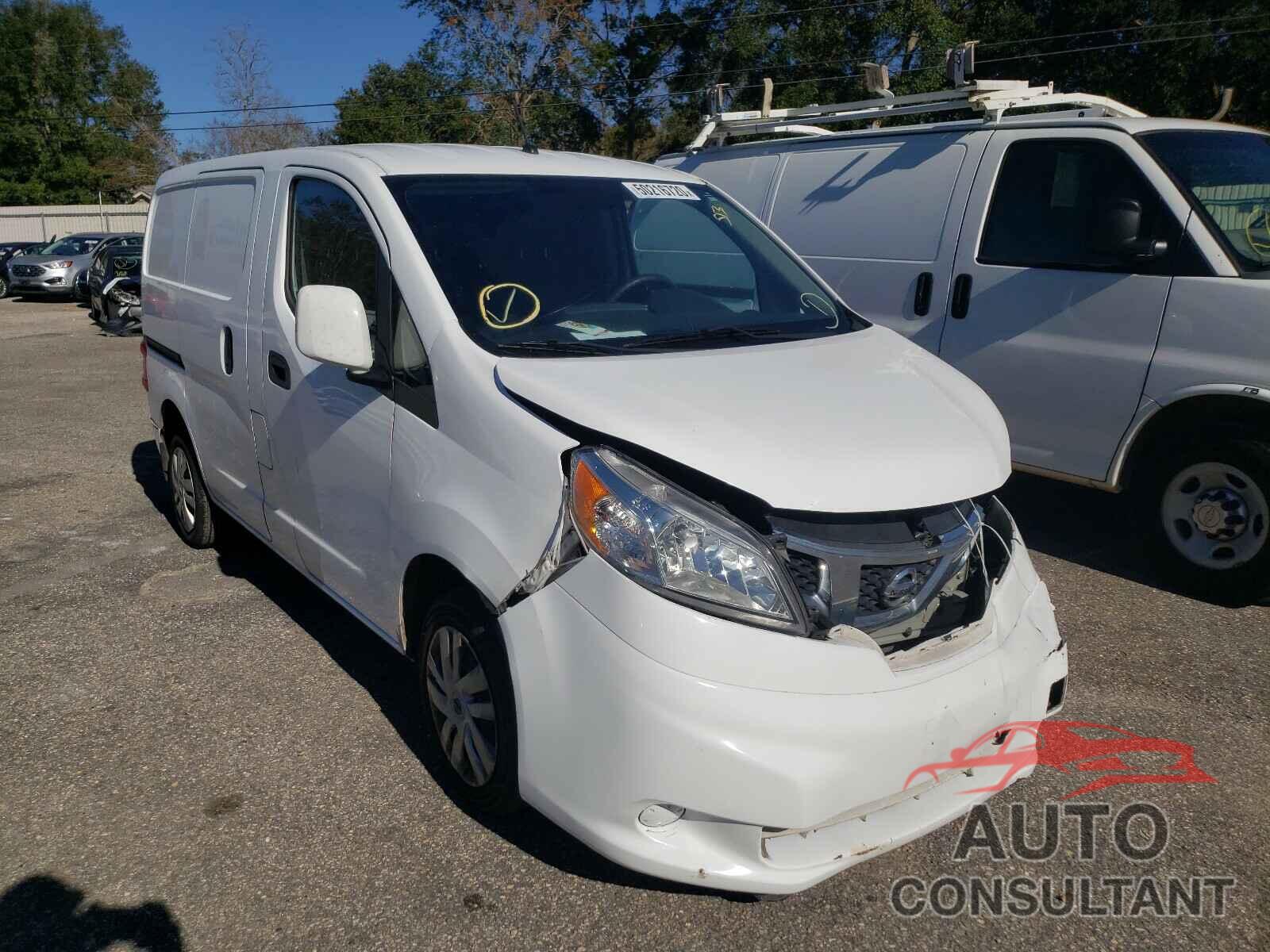 NISSAN NV 2017 - 3N6CM0KN7HK709133