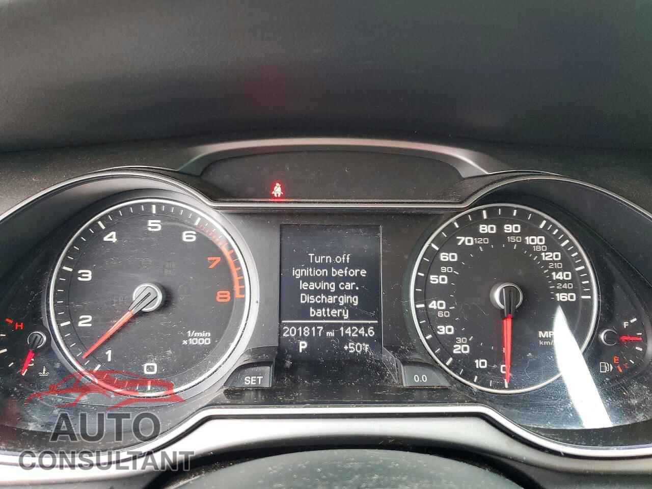 AUDI A4 2013 - WAUBFAFL7DN050012