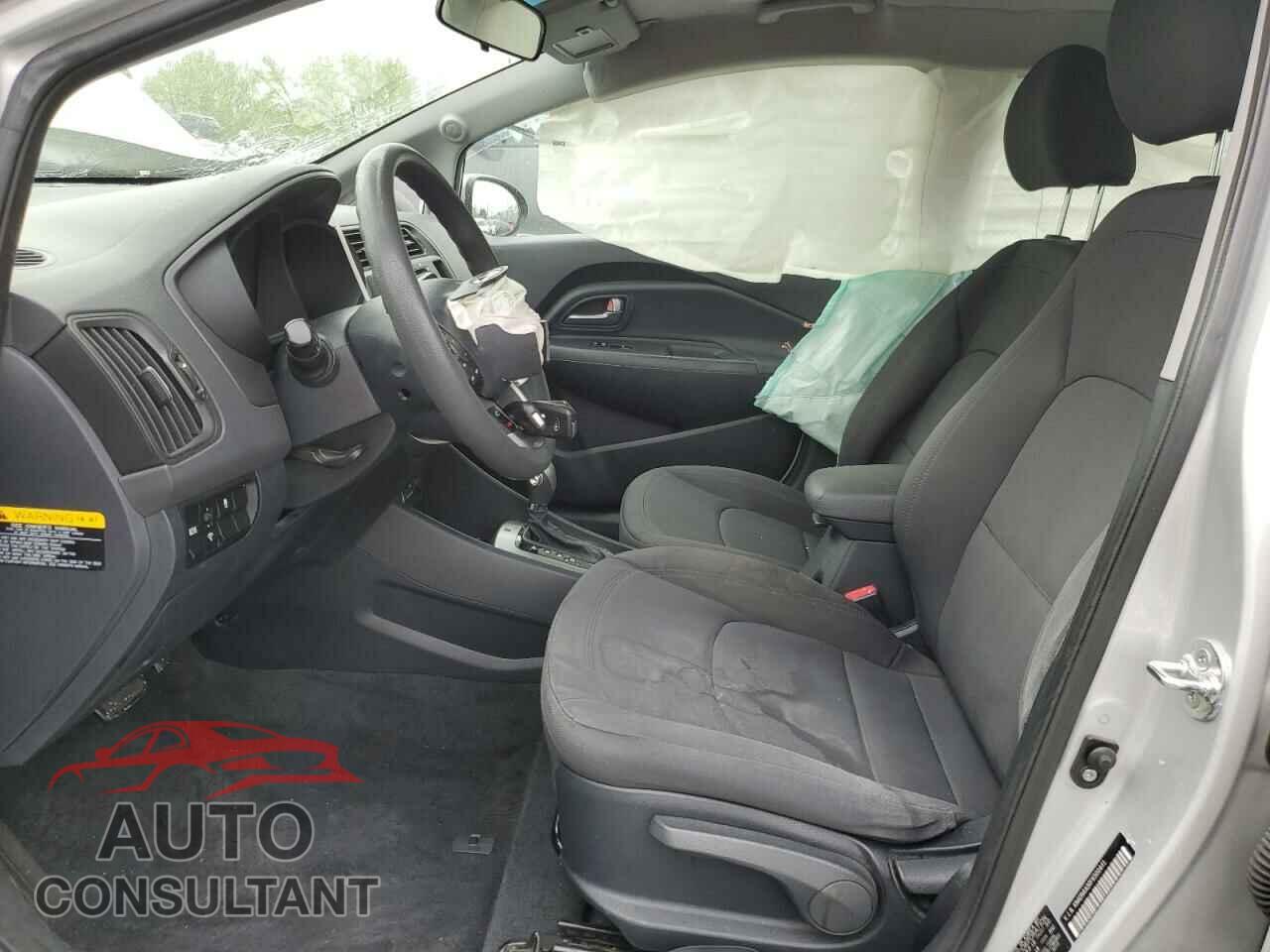 KIA RIO 2015 - KNADN4A30F6500441