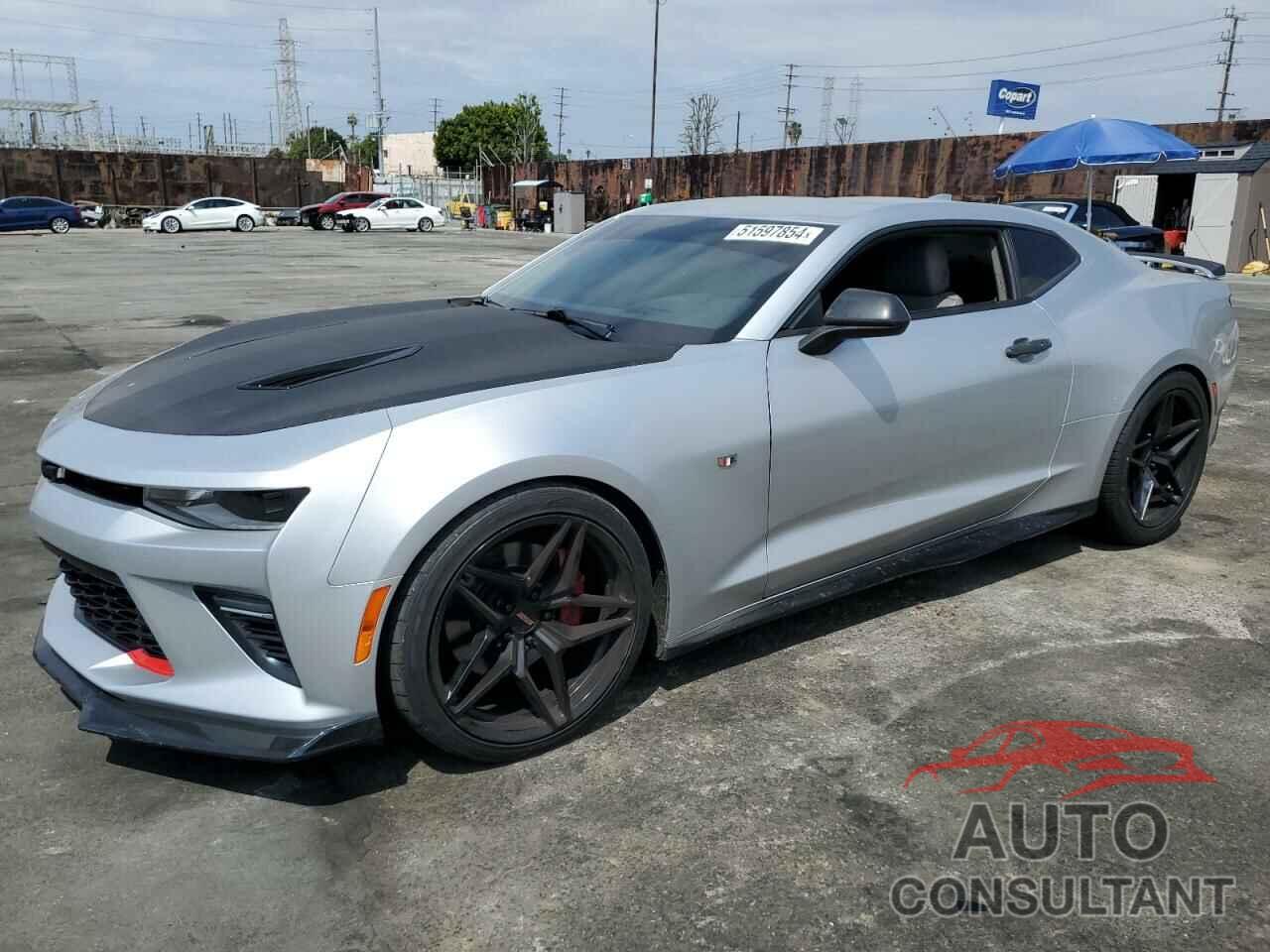 CHEVROLET CAMARO 2018 - 1G1FH1R71J0189485