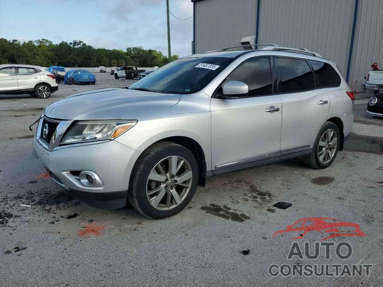 NISSAN PATHFINDER 2013 - 5N1AR2MN8DC665997