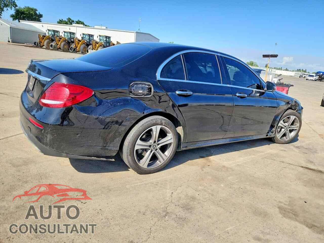MERCEDES-BENZ E-CLASS 2020 - WDDZF8DB7LA733506