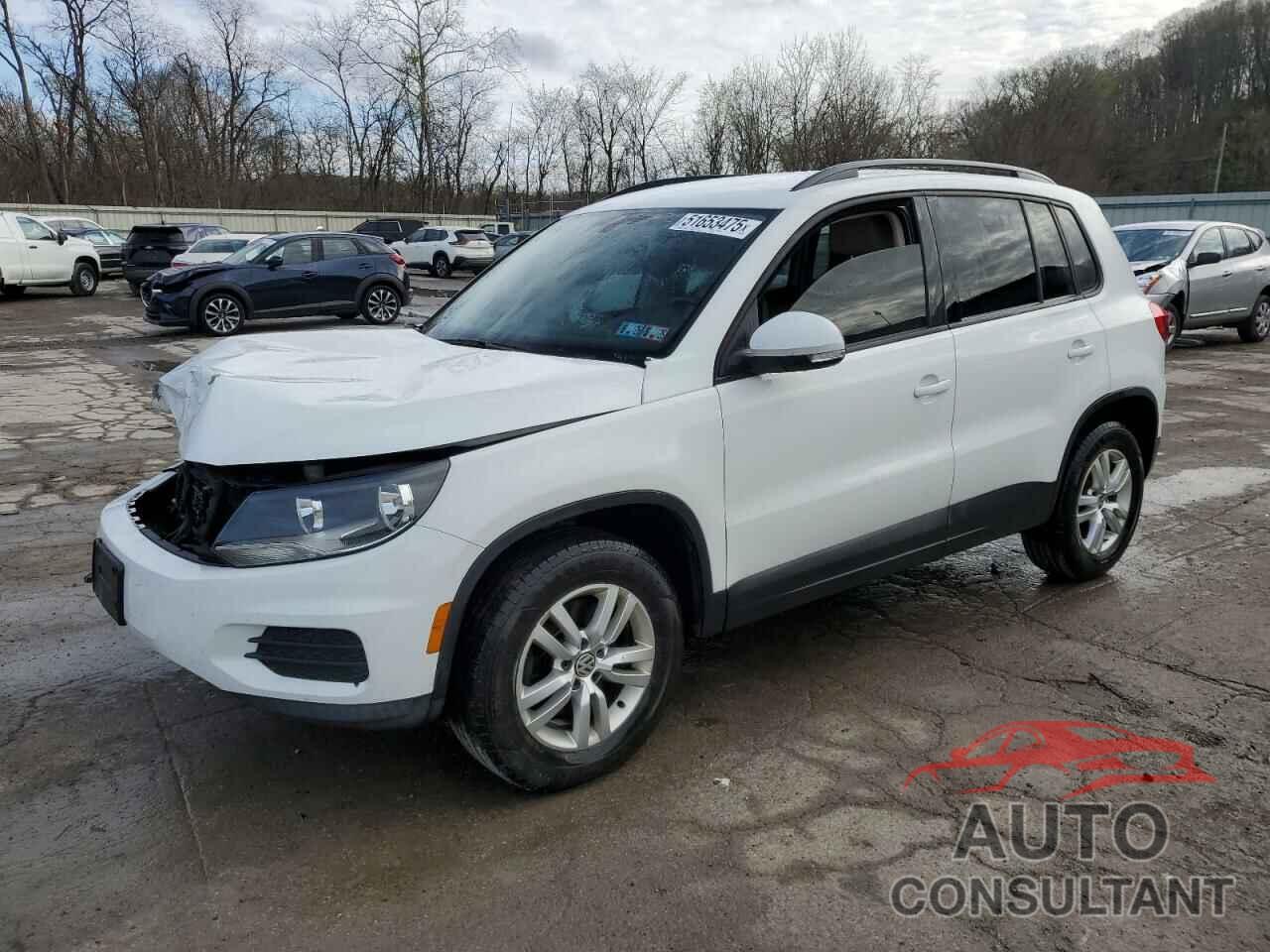 VOLKSWAGEN TIGUAN 2016 - WVGBV7AX8GW557949