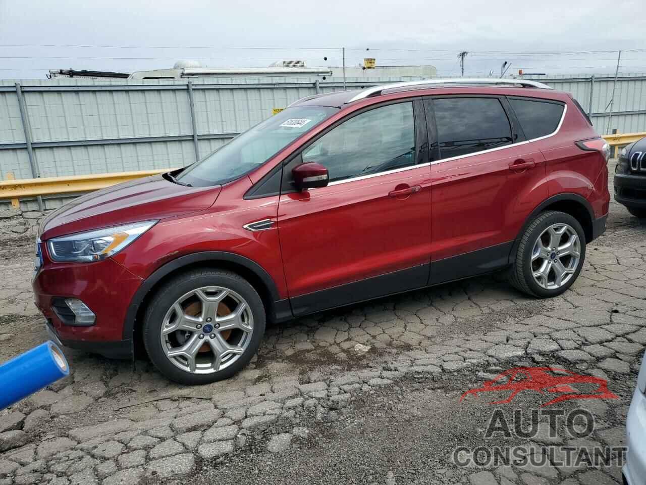 FORD ESCAPE 2017 - 1FMCU9J94HUA68174