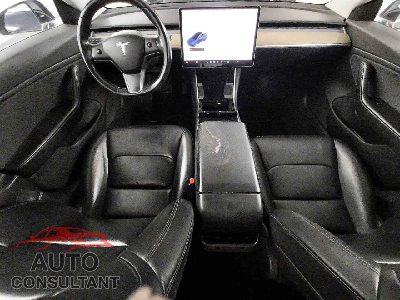TESLA MODEL 3 2018 - 5YJ3E1EA3JF077986