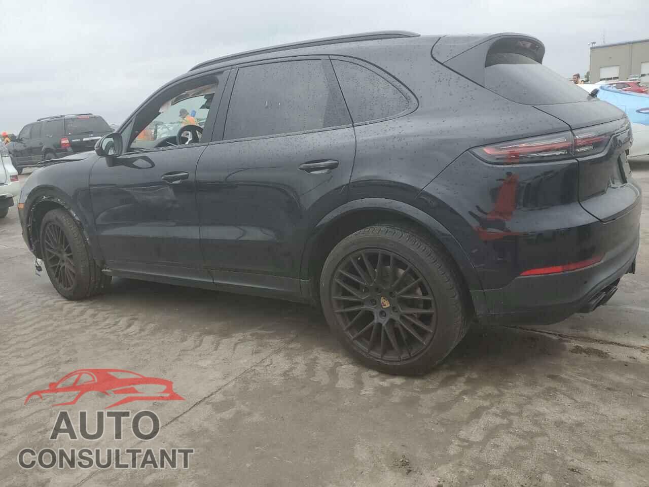 PORSCHE CAYENNE 2022 - WP1AA2AY2NDA05538