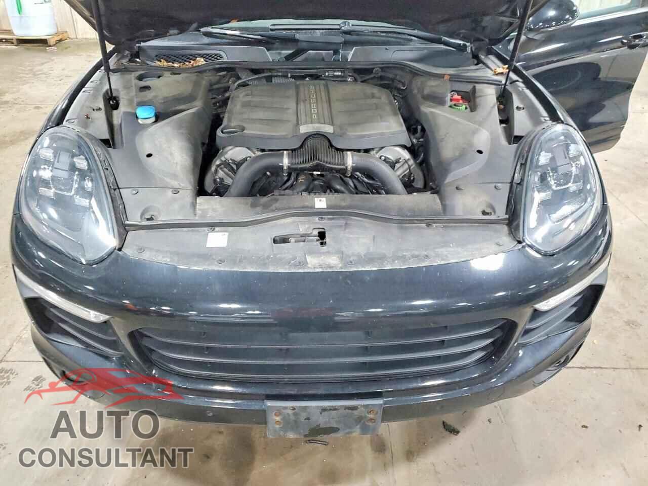 PORSCHE CAYENNE 2017 - WP1AB2A25HLA53361