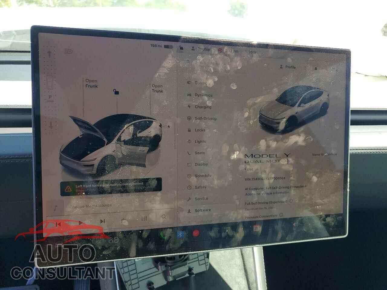 TESLA MODEL Y 2026 - 7SAYGDEE4TF606064