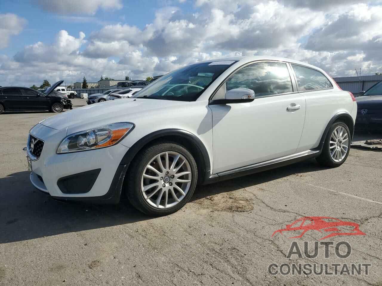 VOLVO C30 2011 - YV1672MK3B2205455