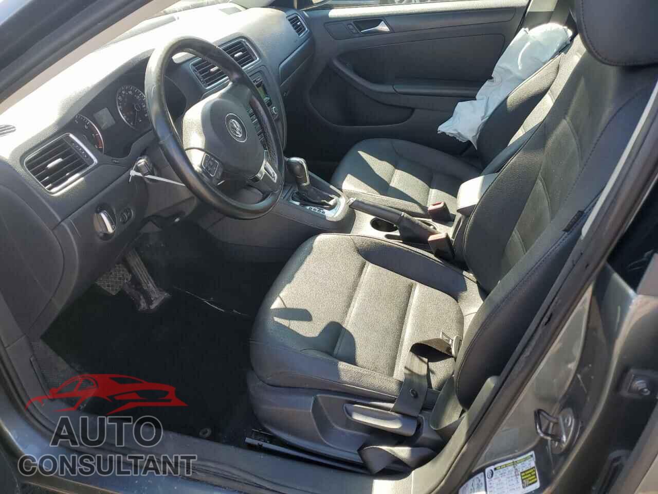 VOLKSWAGEN JETTA 2012 - 3VWDP7AJ3CM342196
