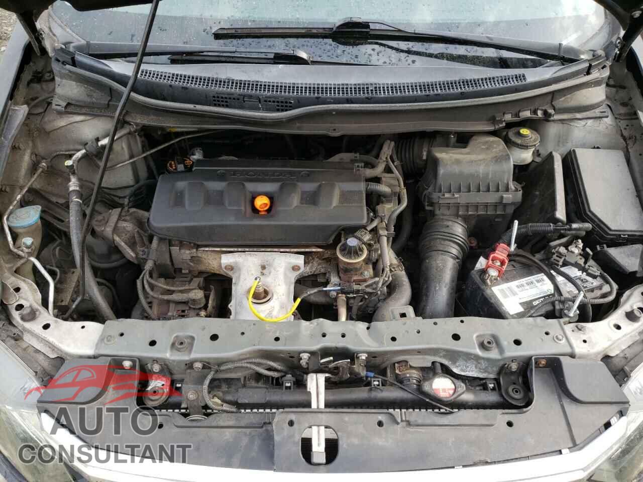 HONDA CIVIC 2012 - 2HGFB2F86CH310989