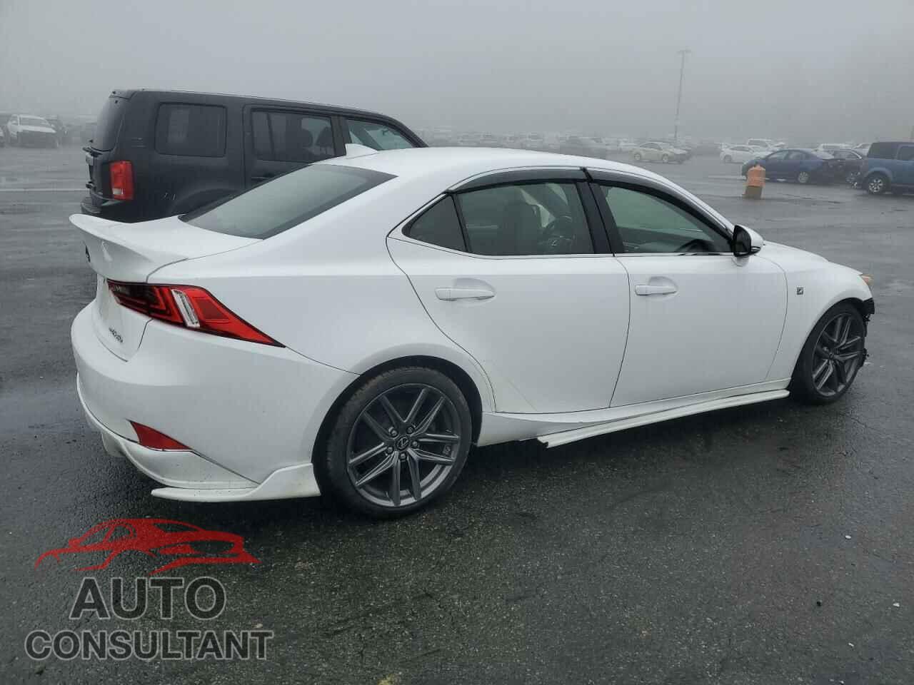 LEXUS IS 2014 - JTHCE1D28E5005147