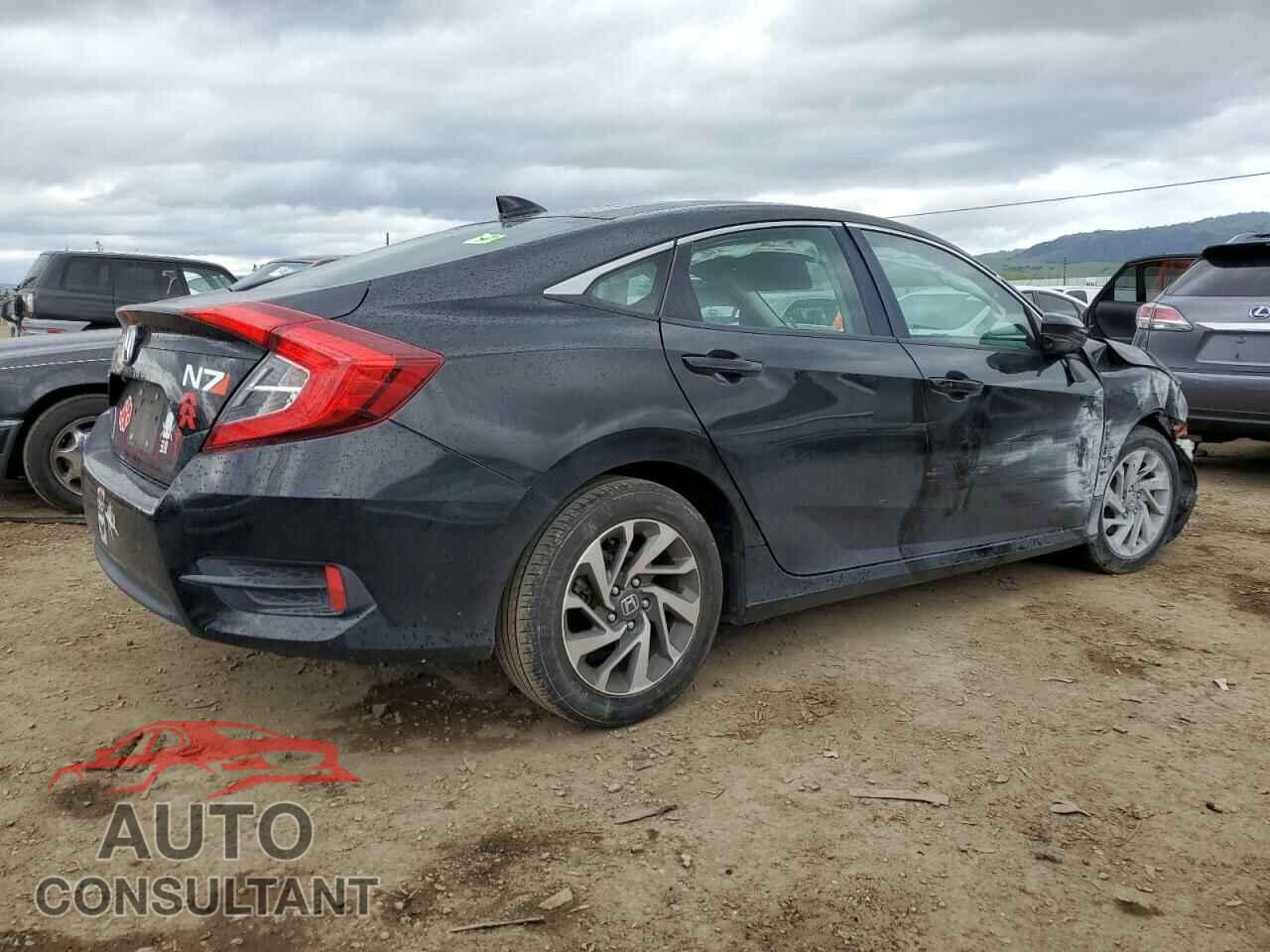 HONDA CIVIC 2017 - 19XFC2F71HE201393