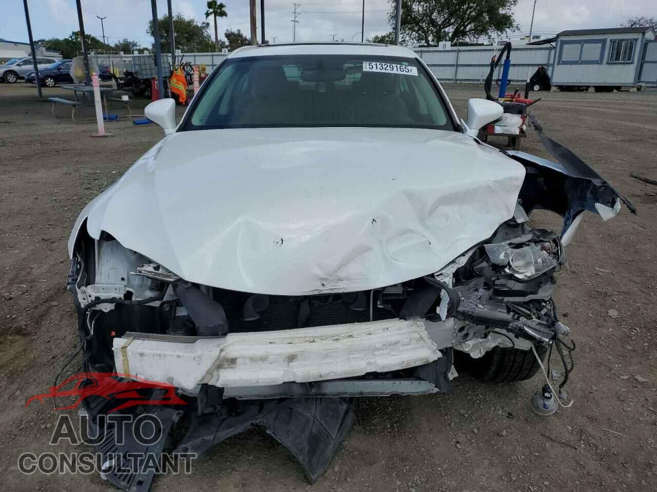 LEXUS IS 2014 - JTHBF1D20E5032464