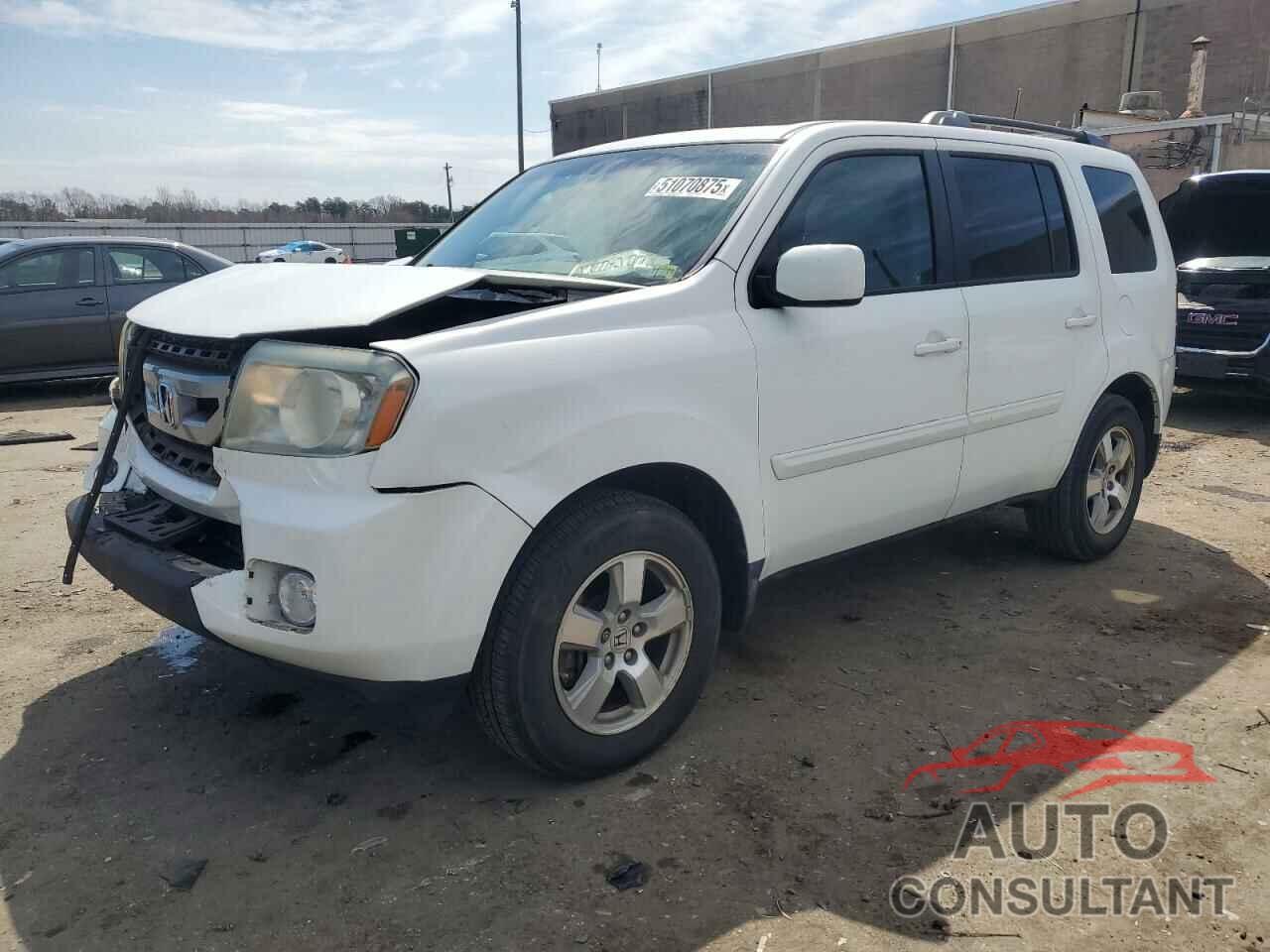 HONDA PILOT 2011 - 5FNYF3H56BB019157