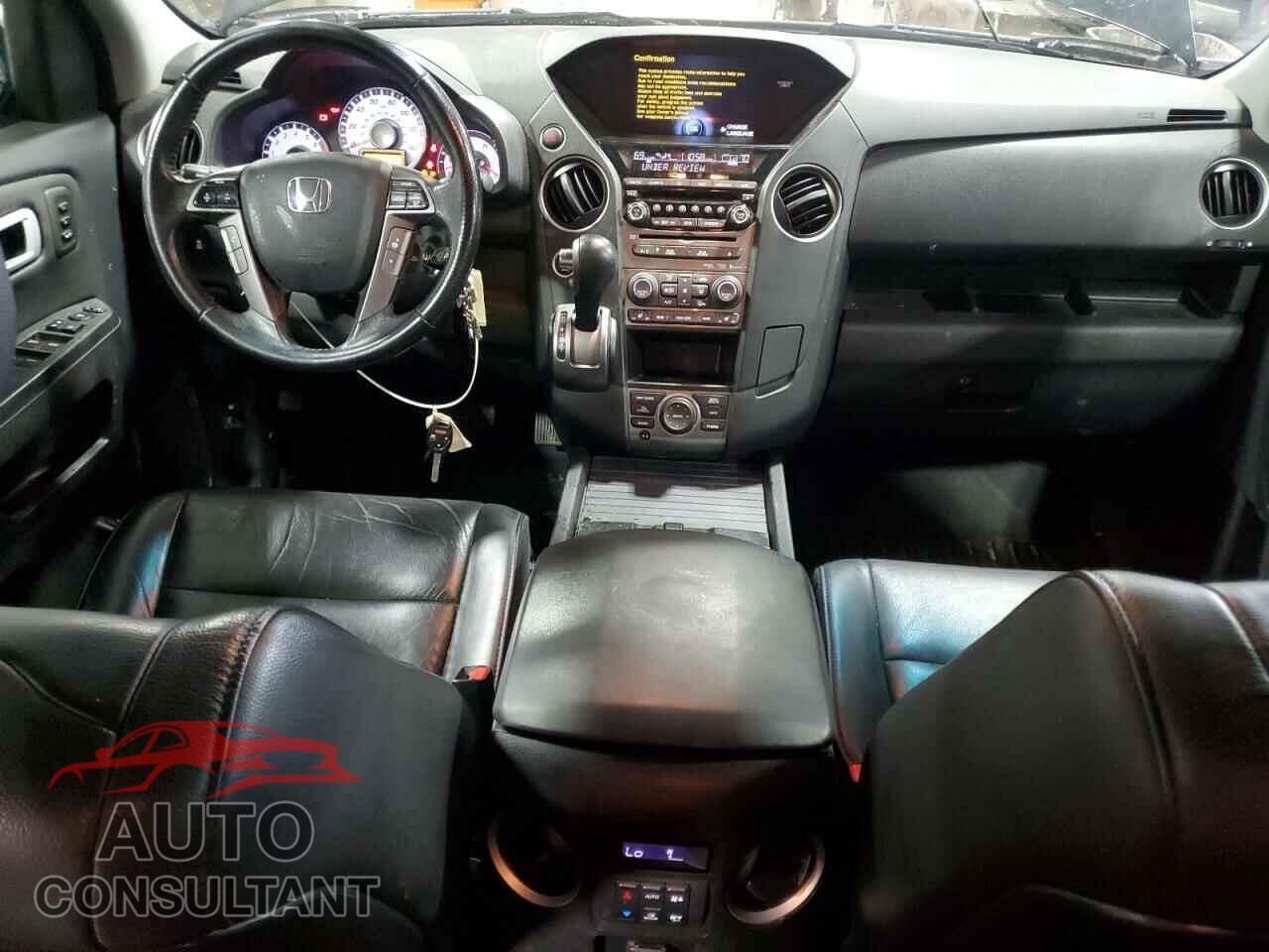 HONDA PILOT 2015 - 5FNYF4H95FB026552