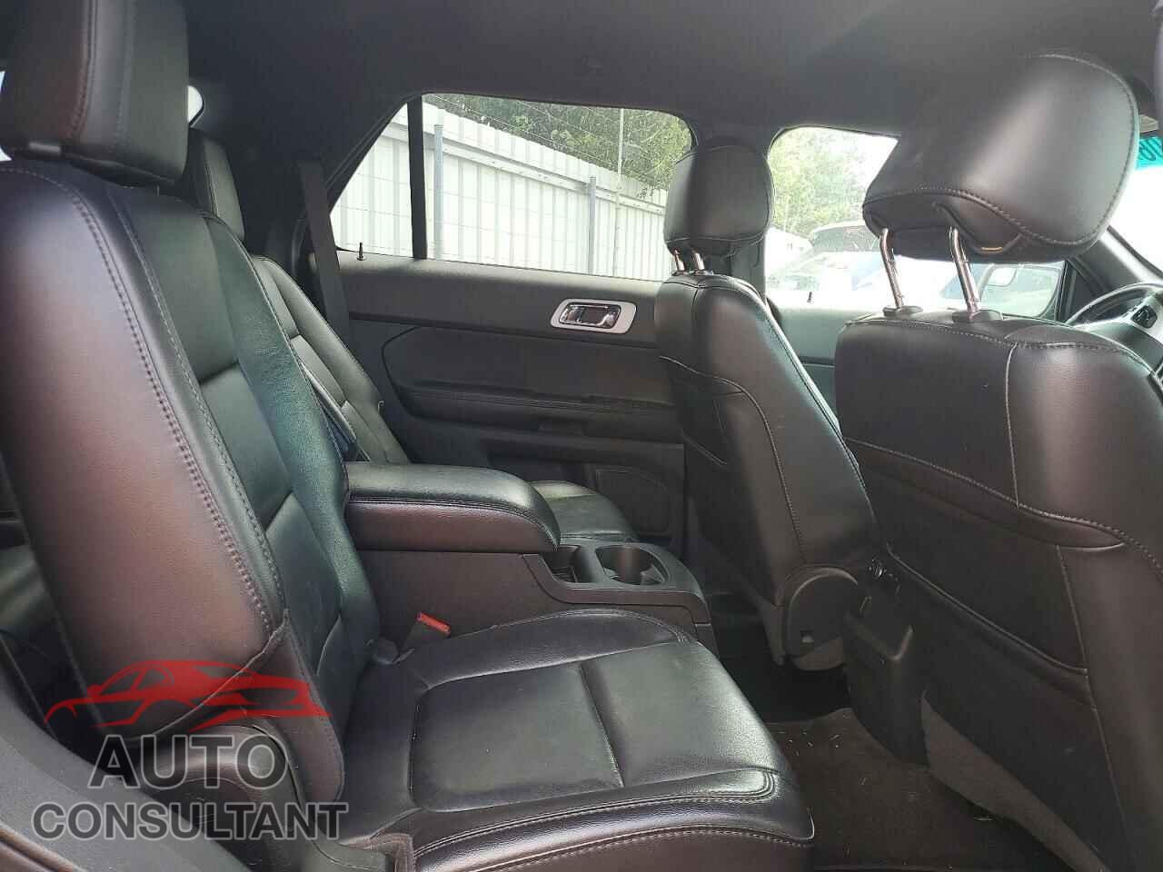 FORD EXPLORER 2013 - 1FM5K8D84DGB38275