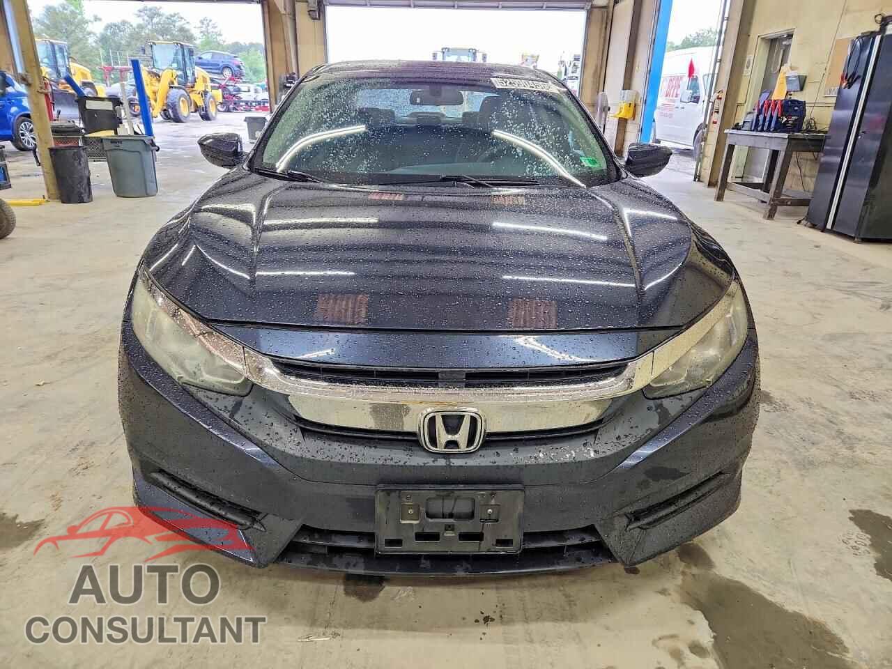 HONDA CIVIC 2018 - 2HGFC2F54JH508860