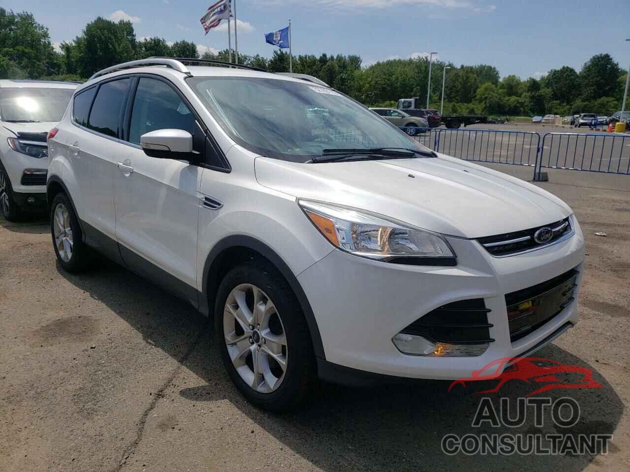 FORD ESCAPE 2016 - 1FMCU9JX9GUA00899