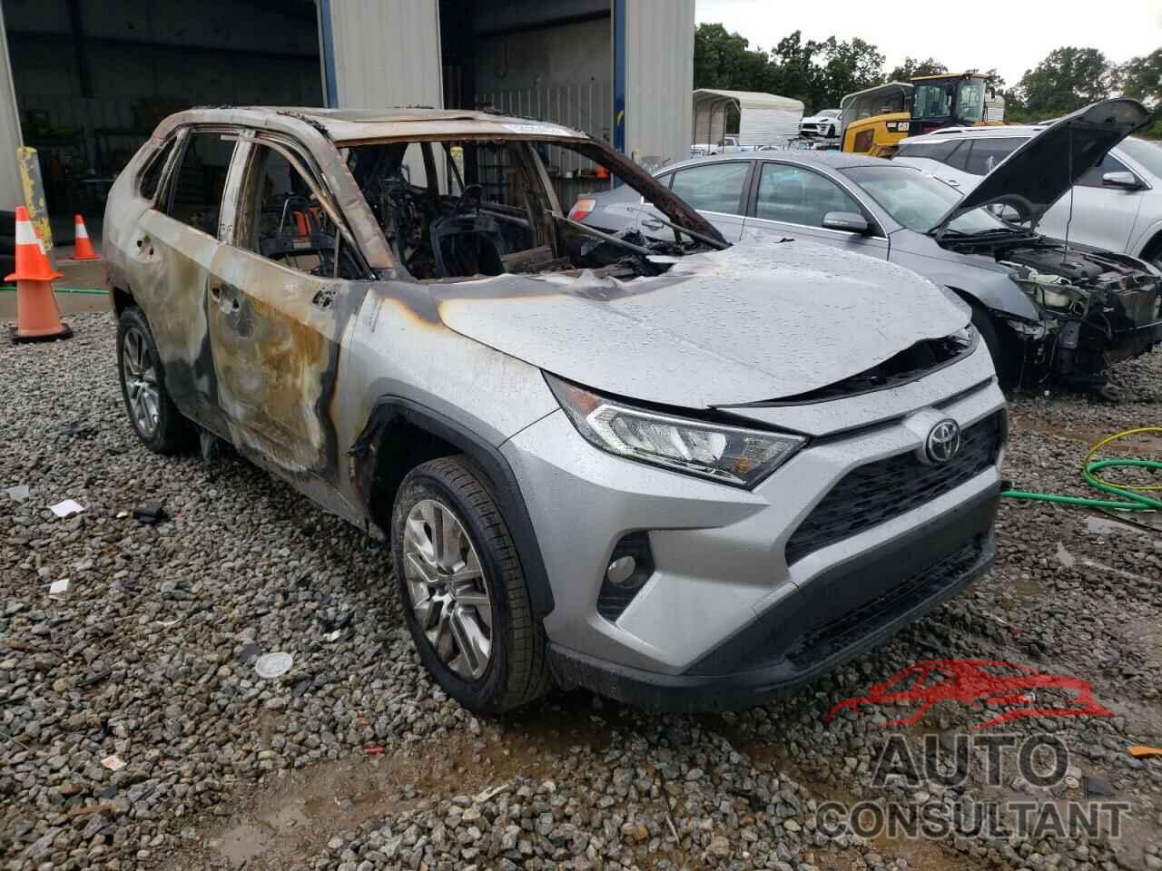 TOYOTA RAV4 2021 - JTMC1RFV0MJ023585