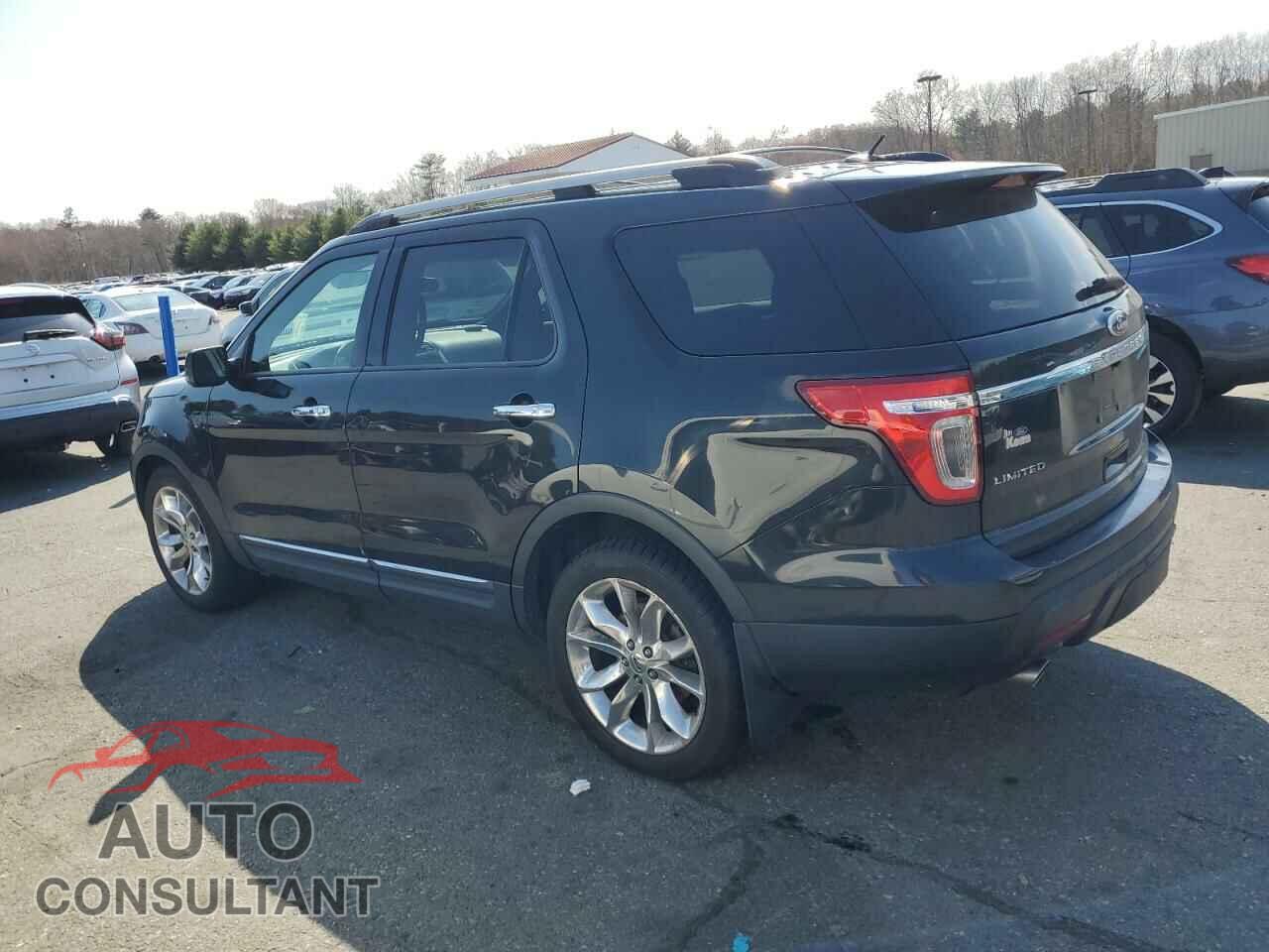 FORD EXPLORER 2011 - 1FMHK8F88BGA72157