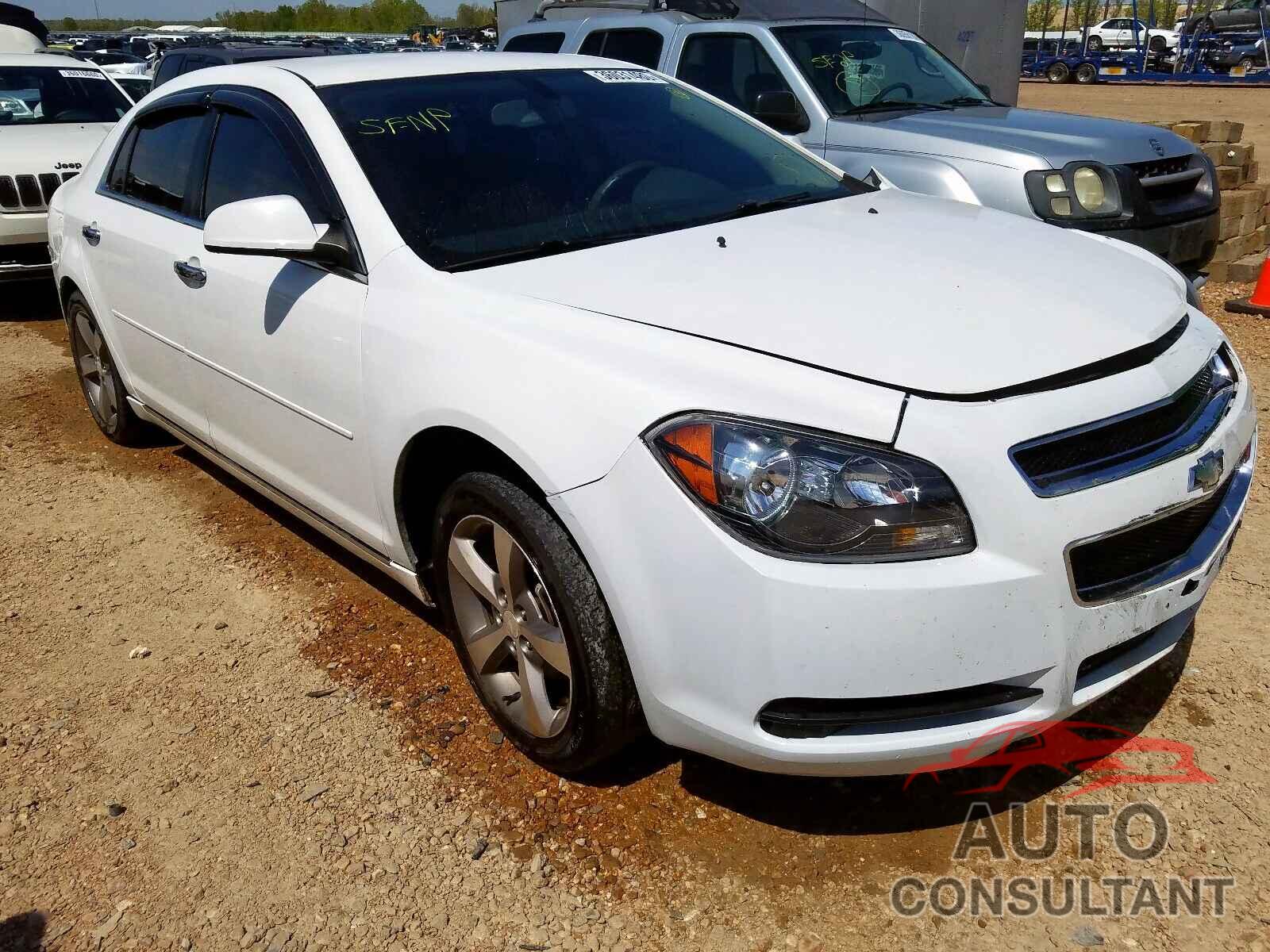 CHEVROLET MALIBU 2012 - 1G1ZC5EUXCF287736