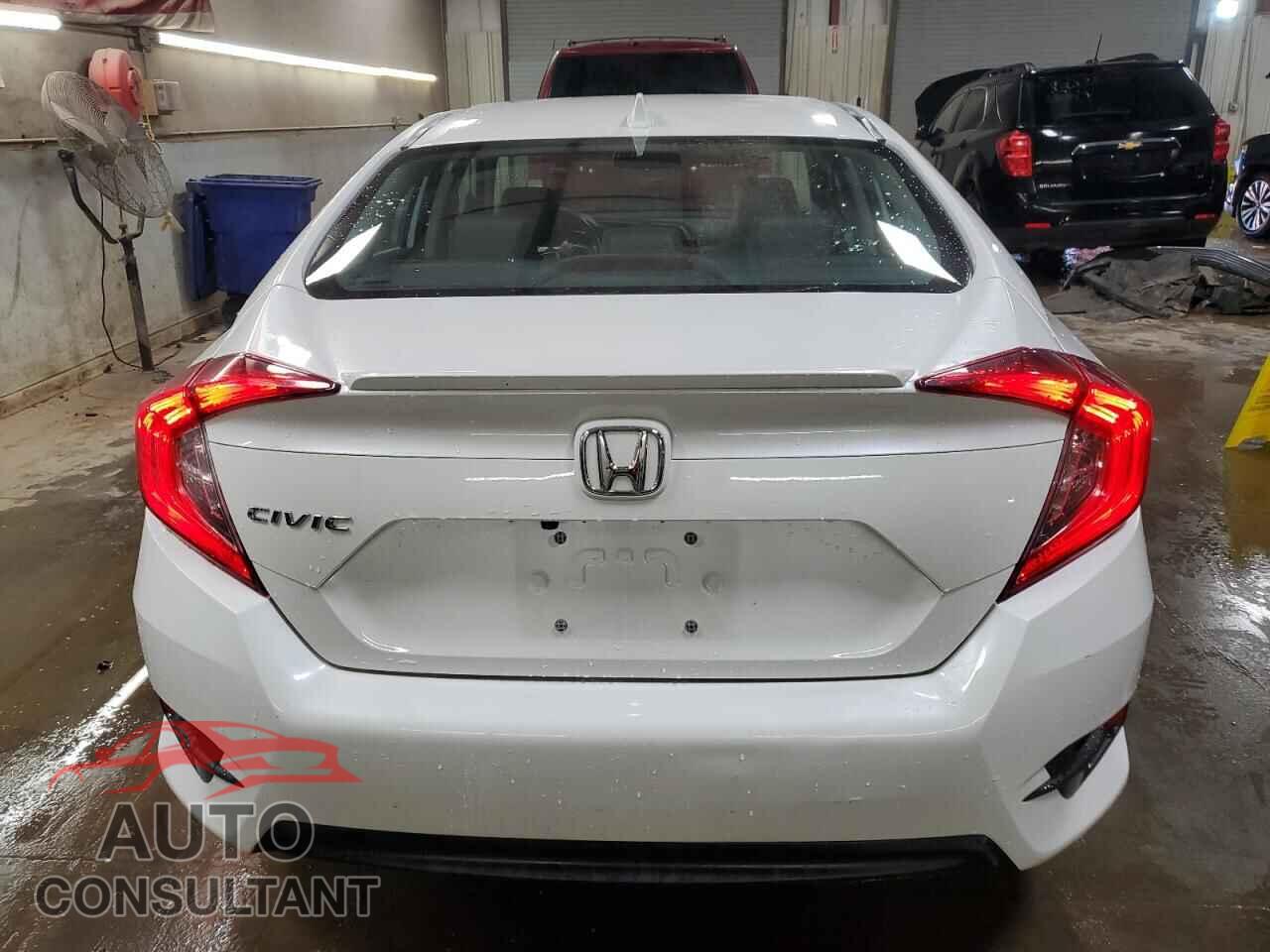 HONDA CIVIC 2017 - 19XFC1F70HE007769