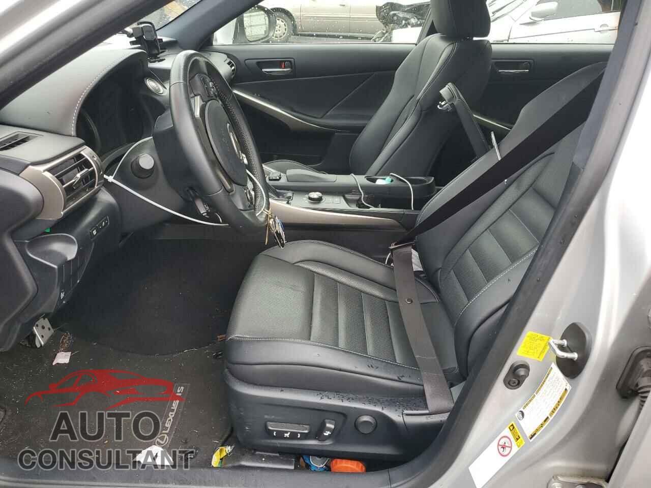 LEXUS IS 2015 - JTHCE1D26F5009134