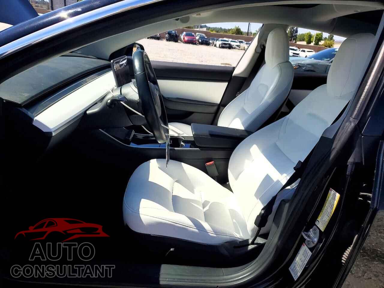 TESLA MODEL 3 2018 - 5YJ3E1EB4JF085801
