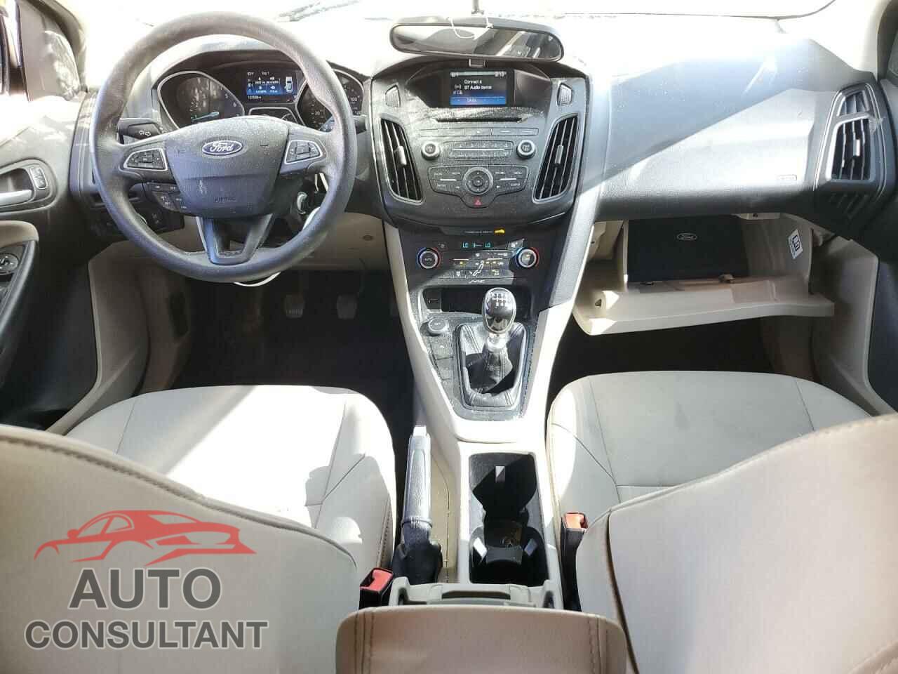 FORD FOCUS 2017 - 1FADP3FE8HL292272