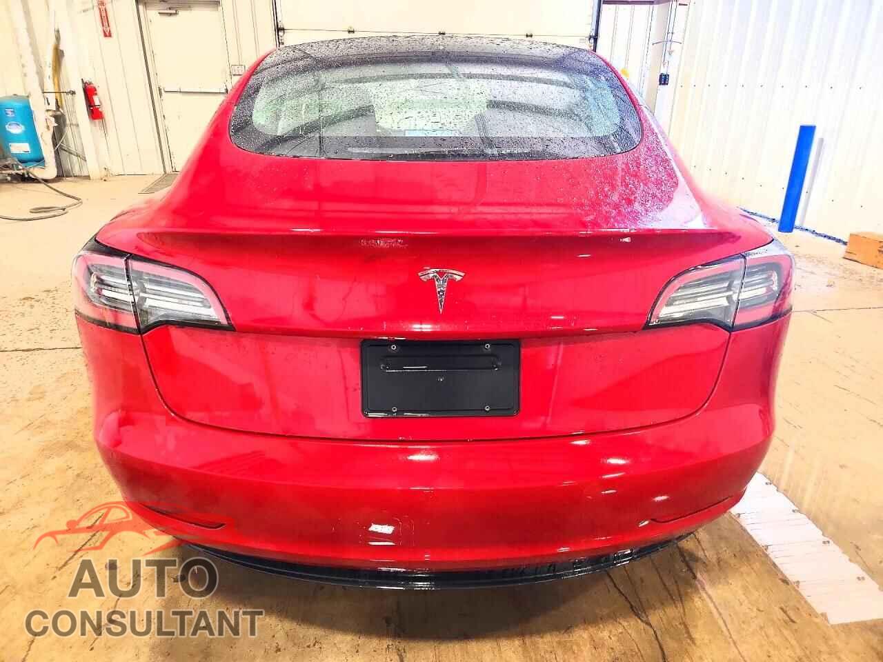 TESLA MODEL 3 2022 - 5YJ3E1EA3NF285632