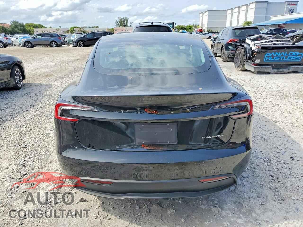 TESLA MODEL 3 2024 - 5YJ3E1EB2RF739514