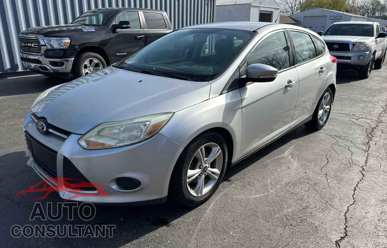 FORD FOCUS 2014 - 1FADP3K20EL283783
