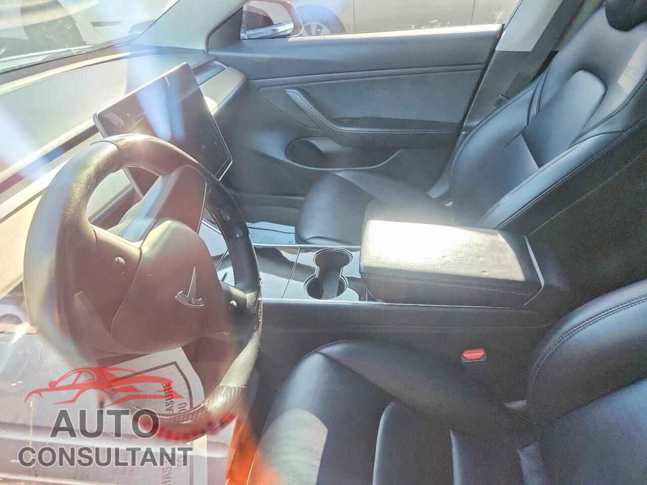 TESLA MODEL 3 2019 - 5YJ3E1EA5KF426891