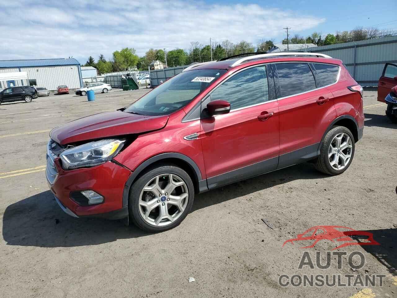 FORD ESCAPE 2018 - 1FMCU9J95JUC26026