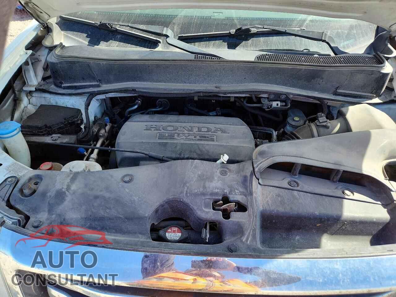 HONDA PILOT 2014 - 5FNYF4H5XEB028454