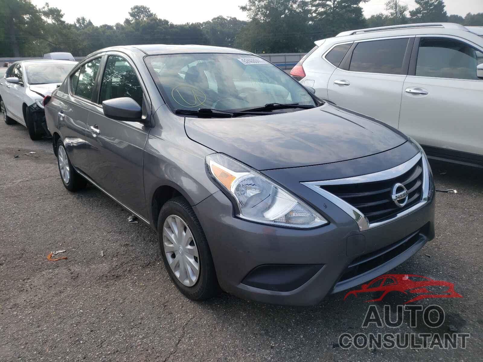 NISSAN VERSA 2017 - 3N1CN7AP0HL862588